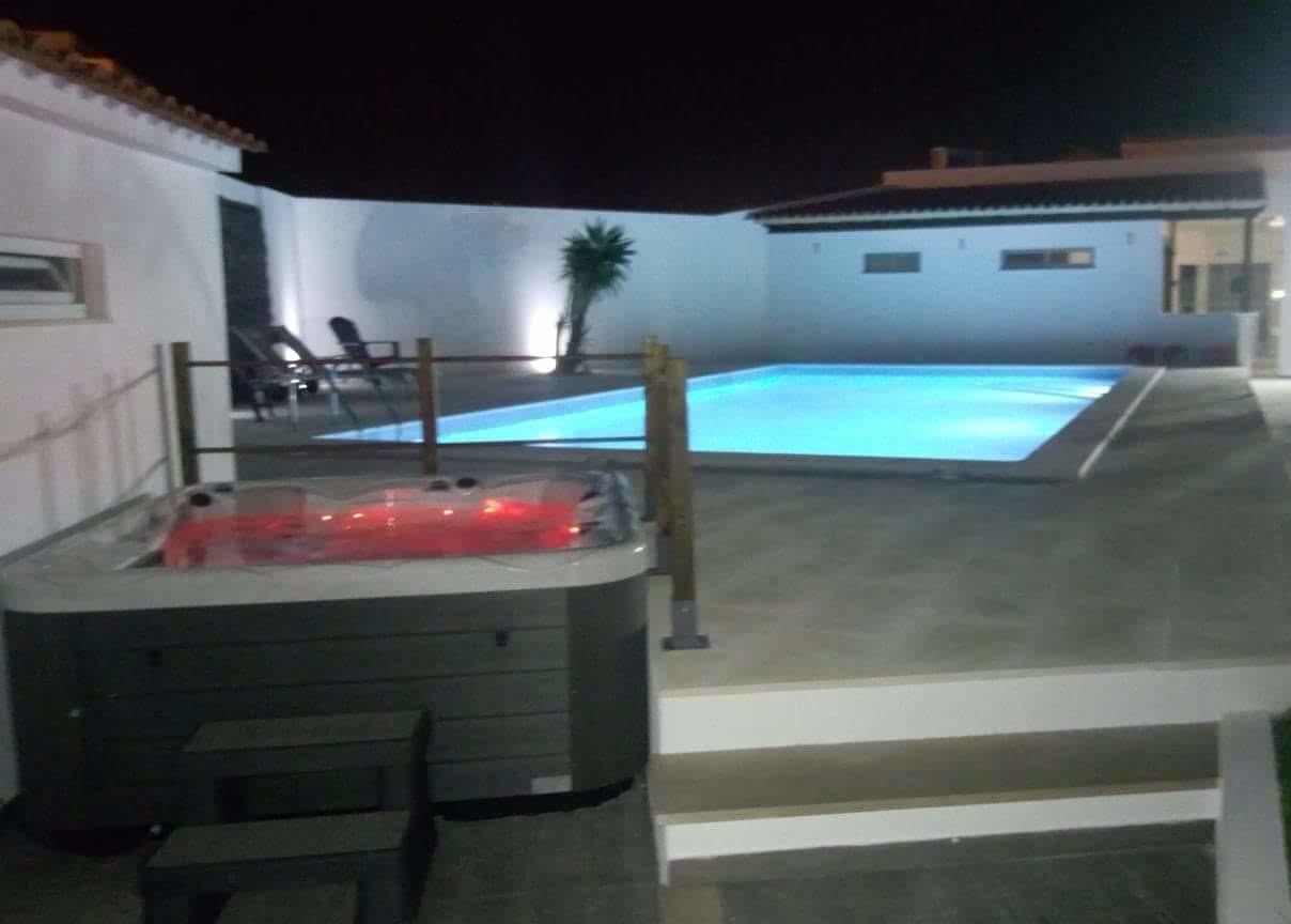 Silver Seahorse Garden Retreat Atouguia Da Baleia Exterior photo